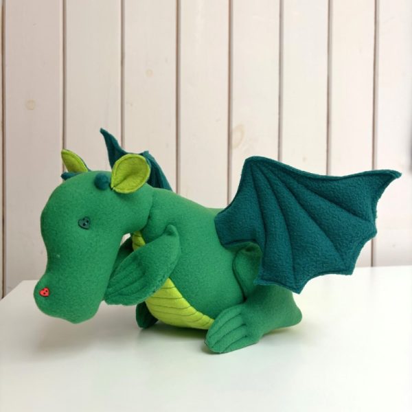 Free dragon plushie project