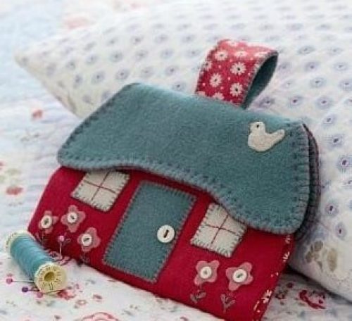 Stitch a cottage sewing case